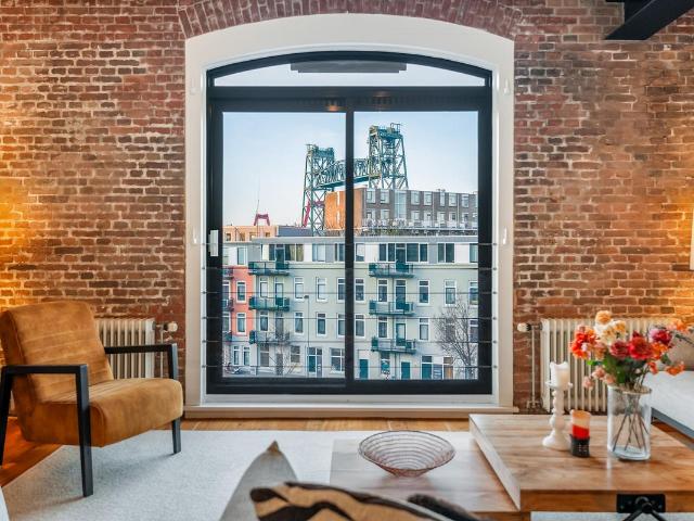 Studio te koop in Kop van Zuid-Entrepot, Rotterdam