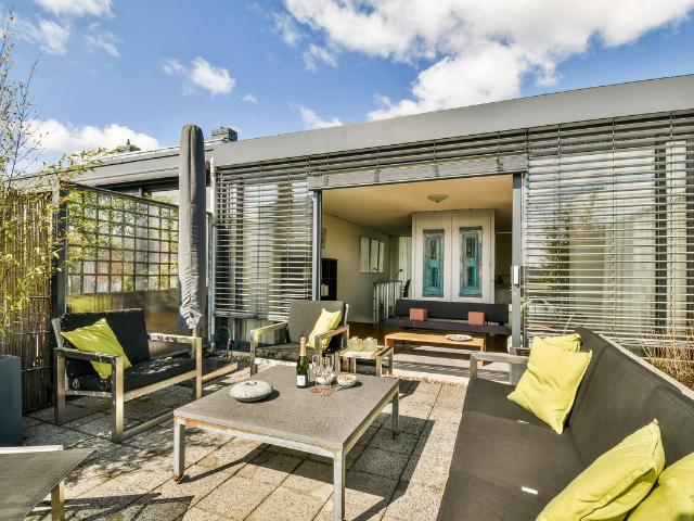 Dubbele Bovenwoning te koop in Rotterdam, Zuid Holland