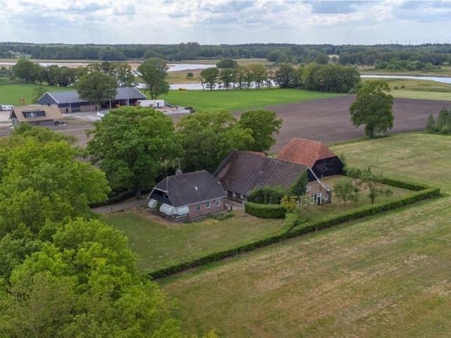 Woonboerderij te koop in Brucht, Overijssel
