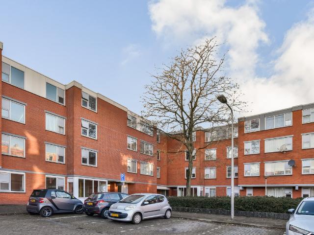 Appartement te koop in Diemen-Zuid, Diemen
