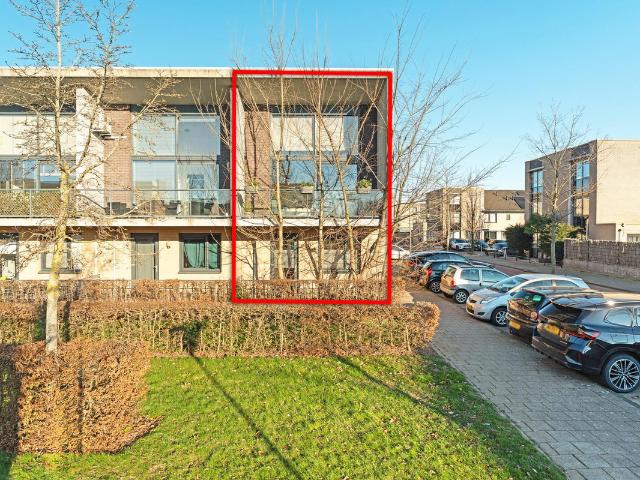 Dubbele Bovenwoning te koop in Carnisselande, Barendrecht