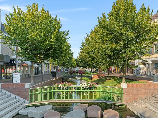 Bovenwoning te koop in Zaandam, Noord Holland