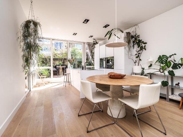 Bovenwoning te koop in Rotterdam, Middelland
