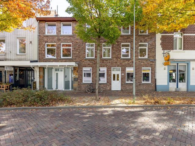 Bovenwoning te koop in Overhoven, Sittard