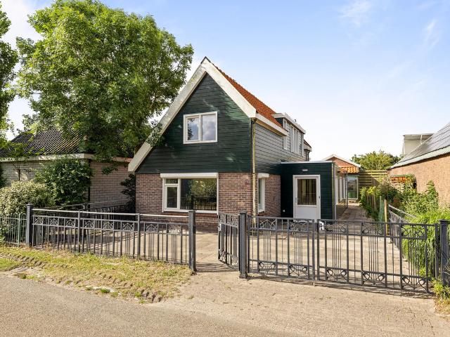Eengezinswoning te koop in Callantsoog, Noord Holland
