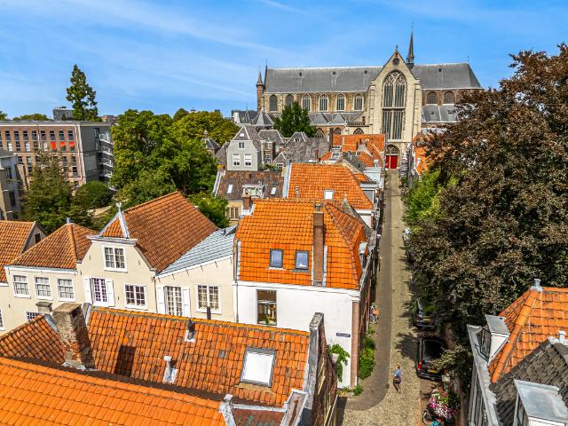 Dubbele Bovenwoning te koop in Pieterswijk, Leiden