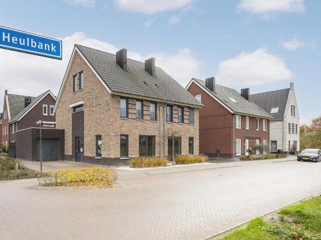 Eengezinswoning te koop in Best, Noord Brabant