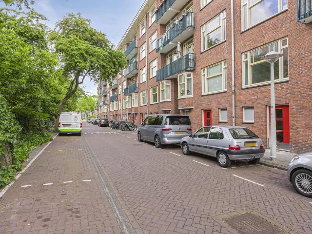 Bovenwoning te koop in Amsterdam, Landlust
