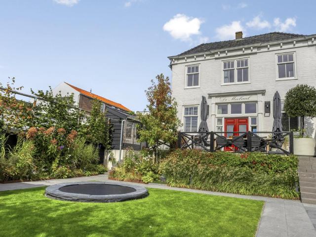 Woonboerderij te koop in Nieuwerkerk, Zeeland