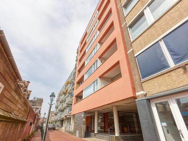 Bovenwoning te koop in Scheveningen, Den Haag