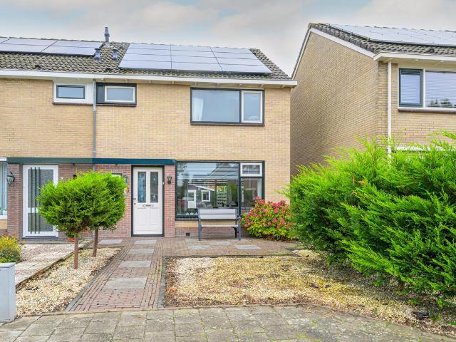 Eengezinswoning te koop in Opperdoes, Noord Holland