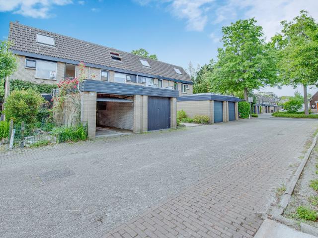 Eengezinswoning te koop in Leidschendam