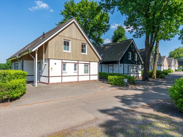 Chalet te koop in Heide, Susteren