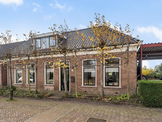 Woning te koop in Dronrijp, Friesland