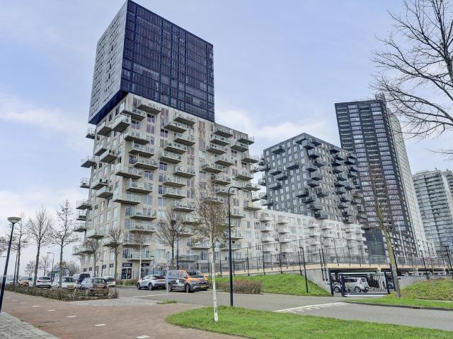 Studio te koop in De Elementen, Spijkenisse