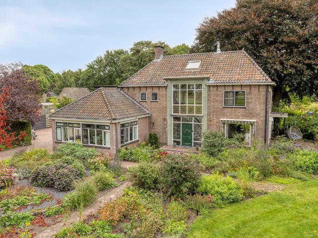 Woning te koop in Westerhaar-vriezenveensewijk, Overijssel