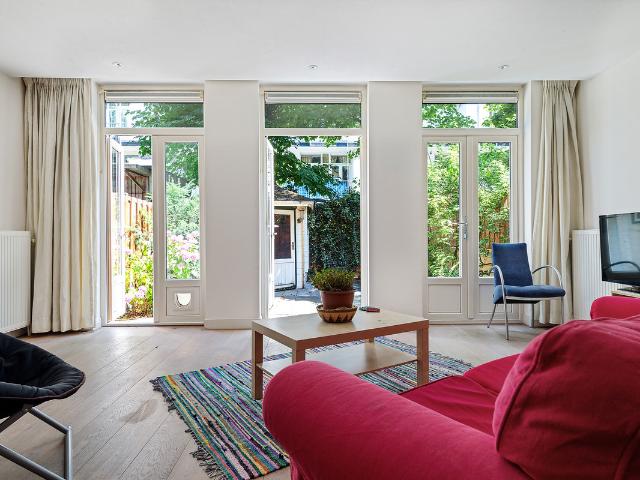 Benedenwoning te koop in Amsterdam, De Baarsjes