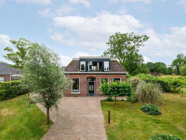 Woning te koop in Oldeholtpade, Friesland