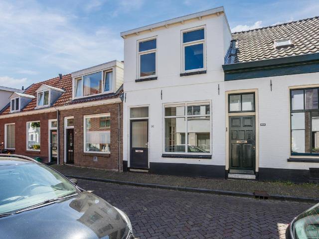 Eengezinswoning te koop in Zwolle, Kamperpoort Eengezinswoning te koop in Zwolle, Kamperpoort
