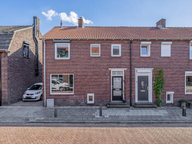 Woning te koop in Tegelen, Limburg