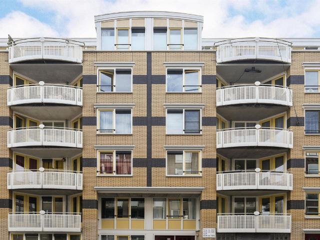 Bovenwoning te koop in Amsterdam, Kadijken