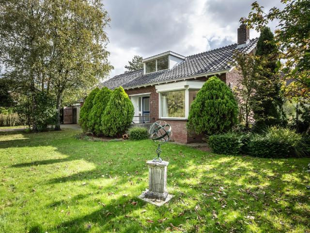 Eengezinswoning te koop in Rijsenhout, Noord Holland