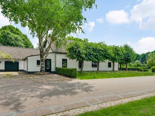 Woonboerderij te koop in Ospel