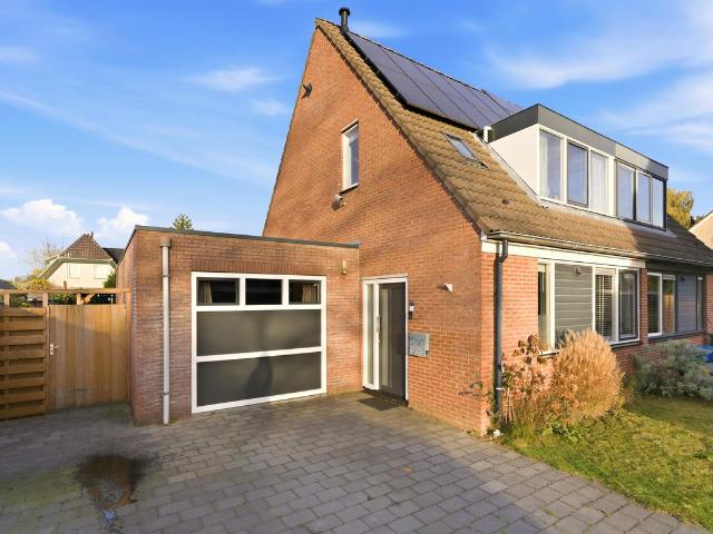 Eengezinswoning te koop in Lelystad, Flevoland