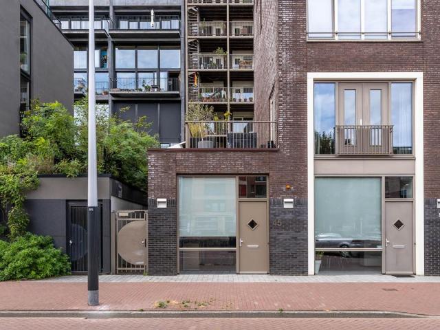 Benedenwoning te koop in Amsterdam, Houthaven