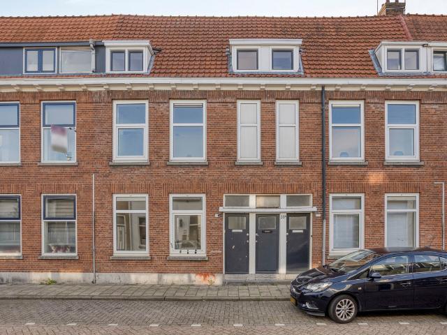 Bovenwoning te koop in Schiedam, Zuid Holland