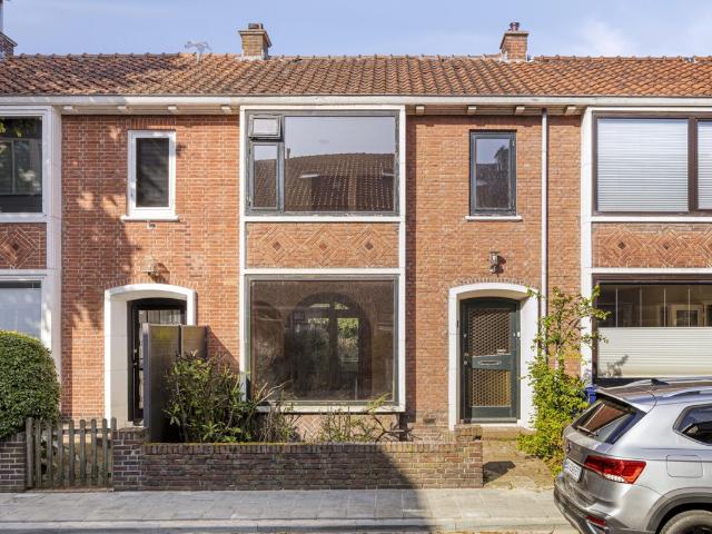 Eengezinswoning te koop in 's-gravenhage, Leyenburg