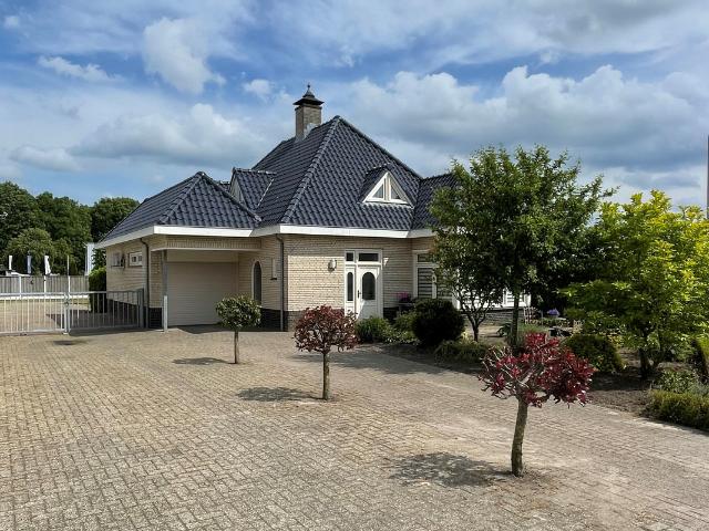 Bungalow te koop in Tubbergen, Overijssel