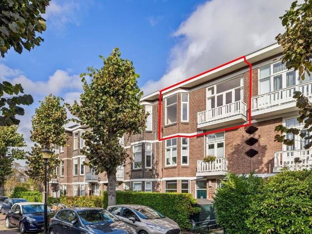 Bovenwoning te koop in Rijswijk, Zuid Holland