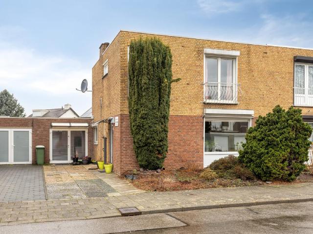 Woning te koop in Amby, Limburg