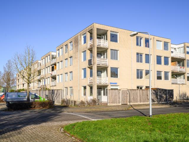 Studio te koop in Bouwmeesterbuurt, Almere-haven