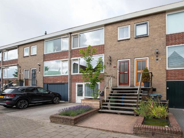 Eengezinswoning te koop in Aalsmeer, Stommeerhof