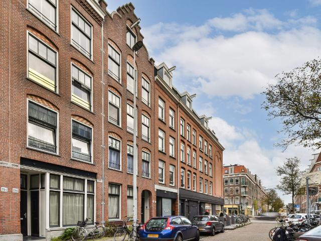 Bovenwoning te koop in West, Amsterdam