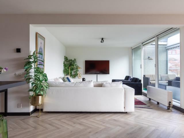 Appartement te koop in 's-Gravenland, Rotterdam