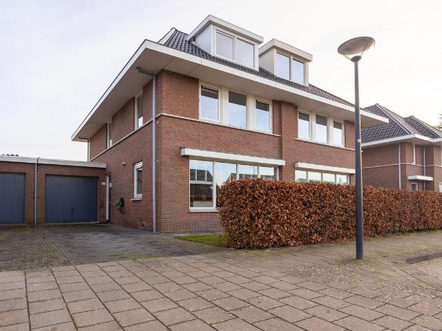 Woning te koop in Bangert en Oosterpolder, Hoorn