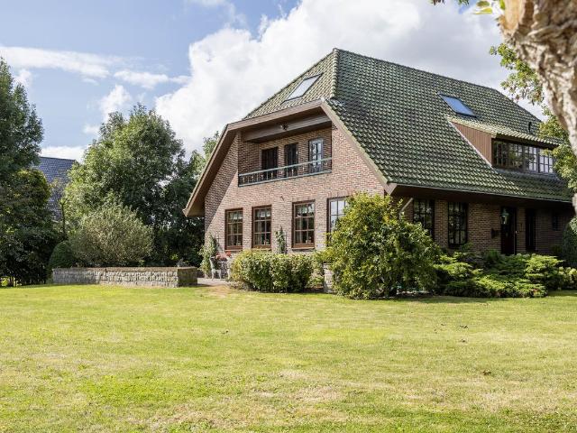 Chalet te koop in Huygenhoek 2, Heerhugowaard
