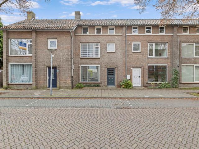 Eengezinswoning te koop in Tongelre, Acht