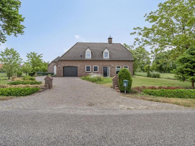 Woning te koop in Ommel, Noord Brabant