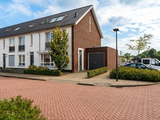 Woning te koop in Nieuwendijk, Noord Brabant