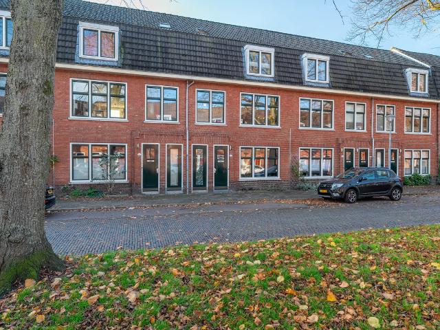 Woning te koop in Korrewegwijk, Groningen