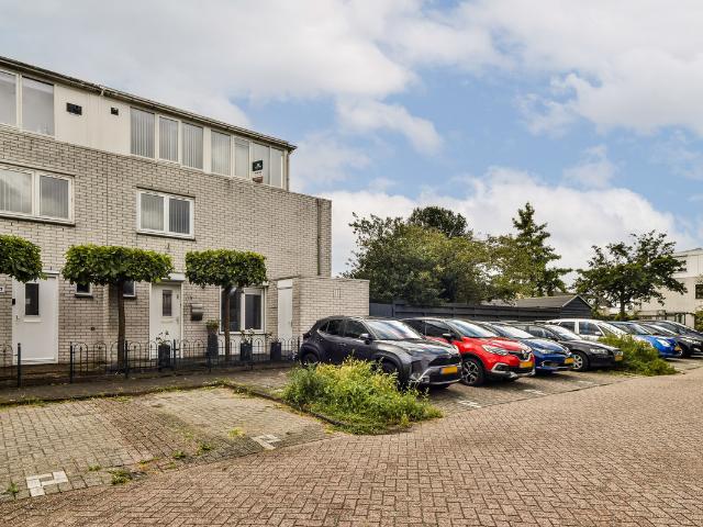 Eengezinswoning te koop in Zaandam