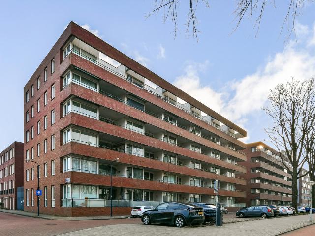 Appartement te koop in Sloten, Amsterdam