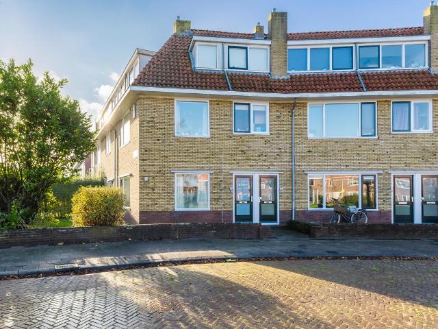 Benedenwoning te koop in Sneek, Friesland
