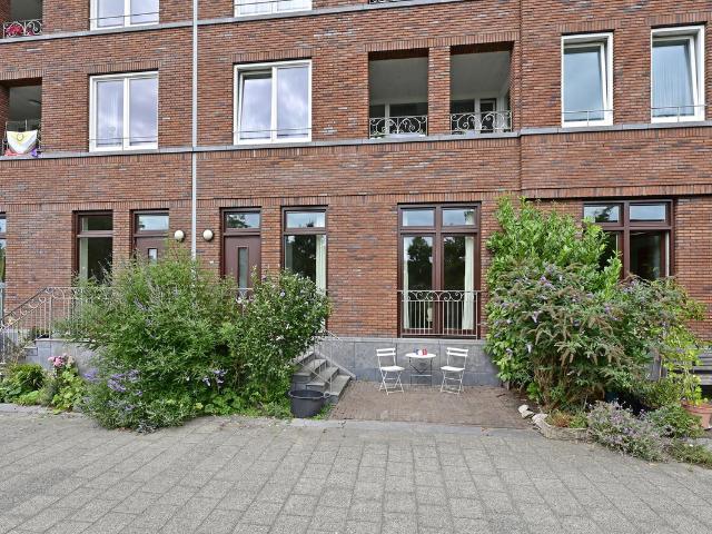 Benedenwoning te koop in Centrum, Amsterdam