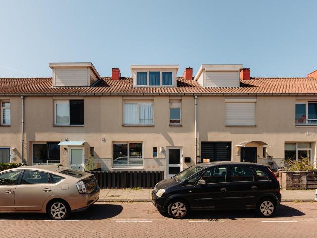 Woning te koop in Nieuw-West, Amsterdam