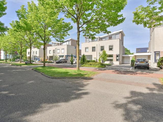 Eengezinswoning te koop in Hoogeveen